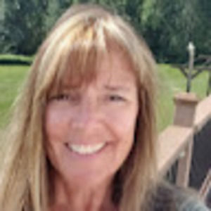 Meet your Posher, Lynn